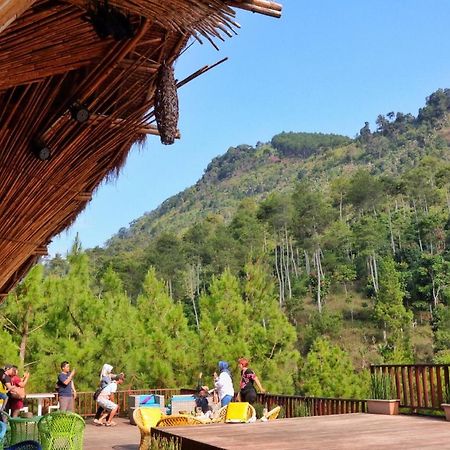 The Lodge Maribaya Bandung Exterior photo