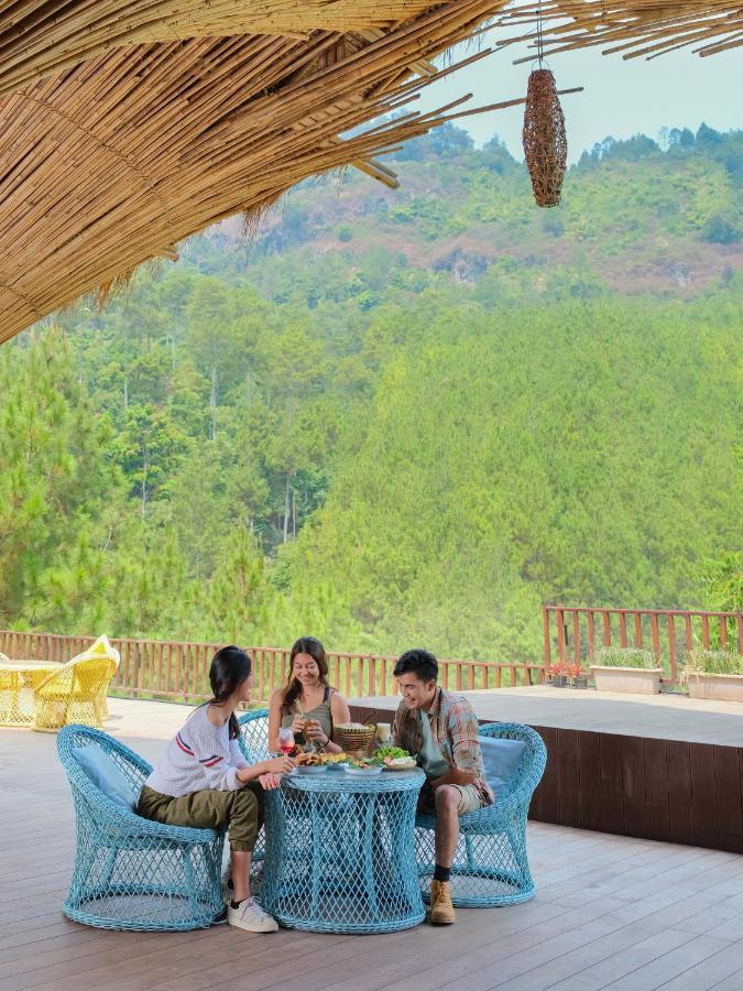 The Lodge Maribaya Bandung Exterior photo
