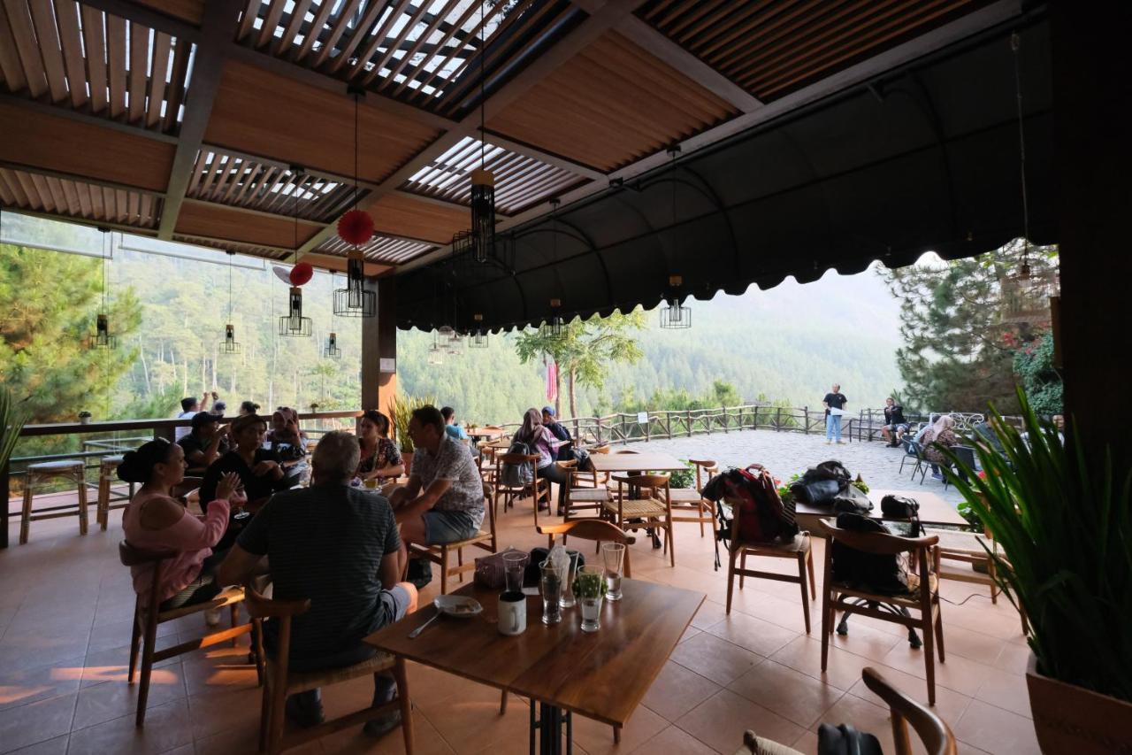 The Lodge Maribaya Bandung Exterior photo