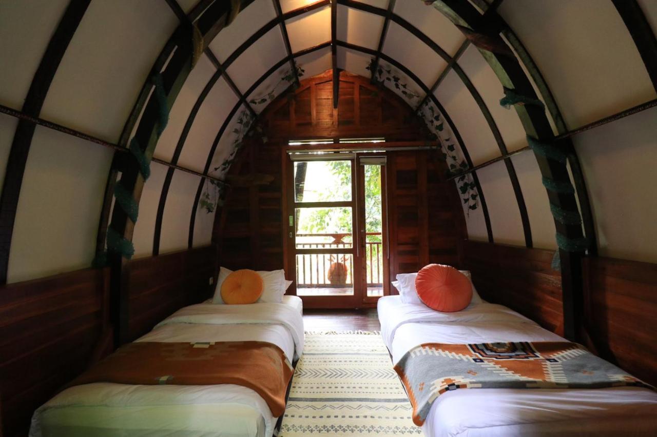 The Lodge Maribaya Bandung Exterior photo
